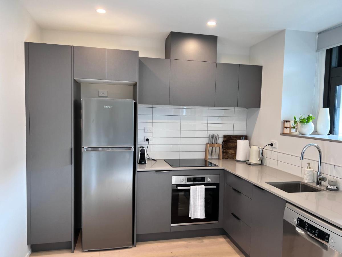 3 Bedroom Apartment In Newmarket Auckland Bagian luar foto