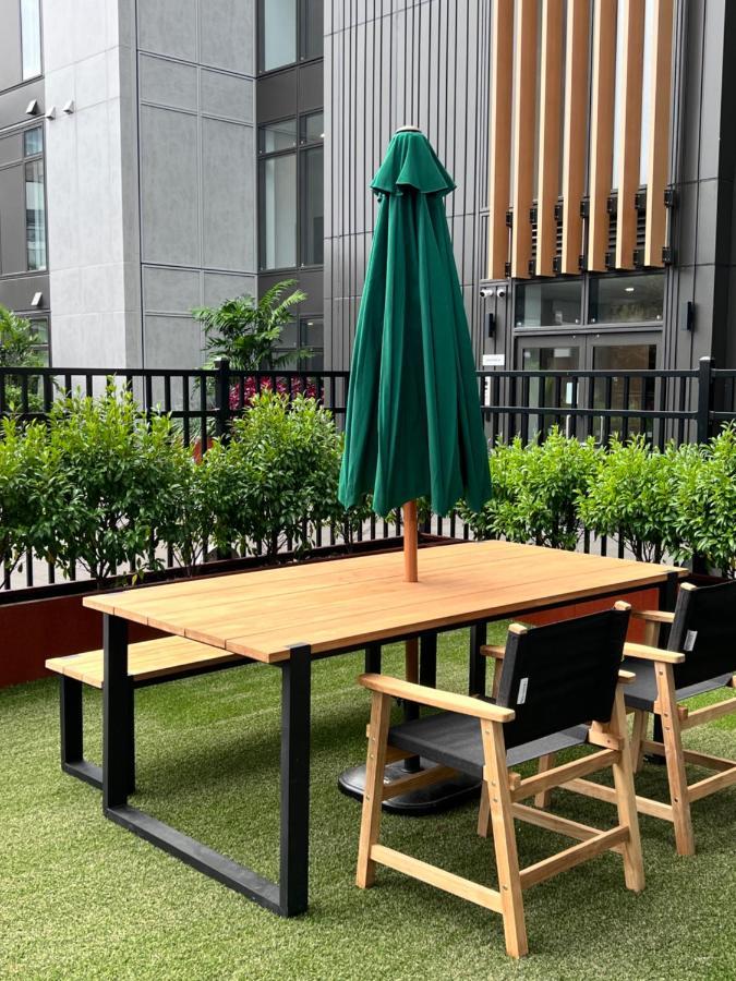 3 Bedroom Apartment In Newmarket Auckland Bagian luar foto