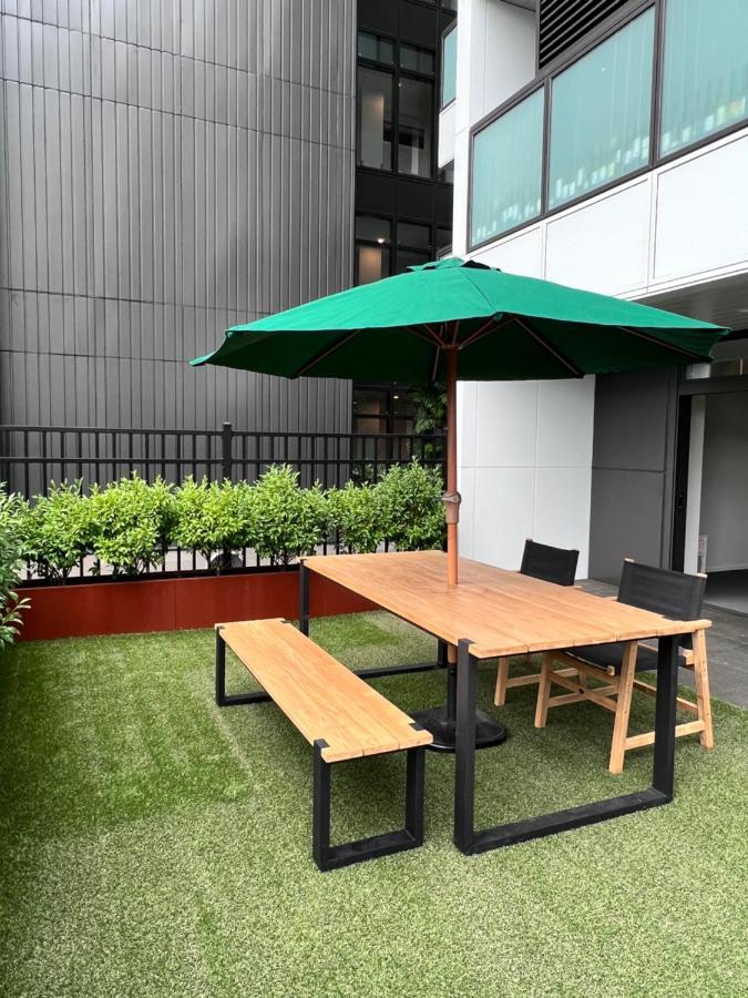 3 Bedroom Apartment In Newmarket Auckland Bagian luar foto